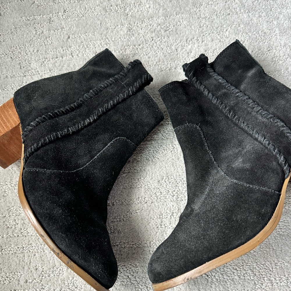 Coconuts black suede western style boots - size 6.5